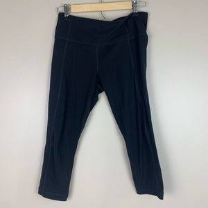 Athleta cropped leggings women’s size: M